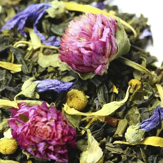 Чай зеленый Летний луг, ароматизированный в чайном магазине BestTea, фото , изображение 6