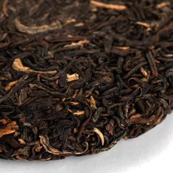 Чай красный китайский Золотой Иероглиф, прессованный блин 92-100 г оптом в BestTea, фото , изображение 5