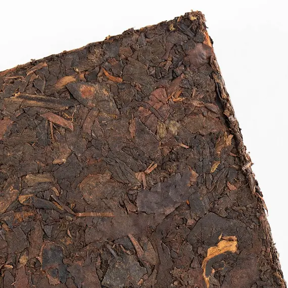 Чай пуэр Шу 7562, плитка 230-250 г в бамбуковом листе в чайном магазине BestTea, фото , изображение 5