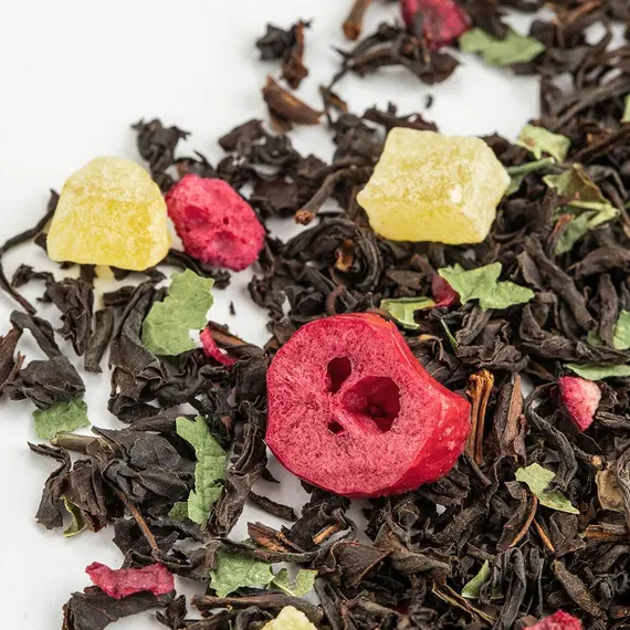 Чай черный Клюква с ванилью в чайном магазине BestTea, фото , изображение 3